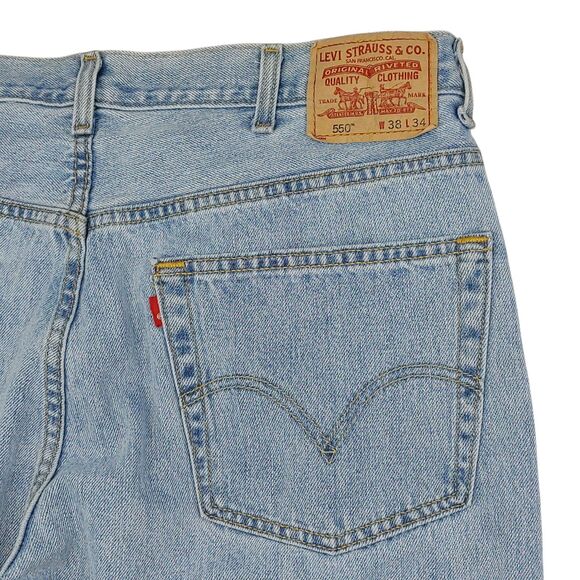 Levis 550 Jeans Men’s 38x34 Relaxed Fit Tapered Leg Light Wash - Picture 11 of 16